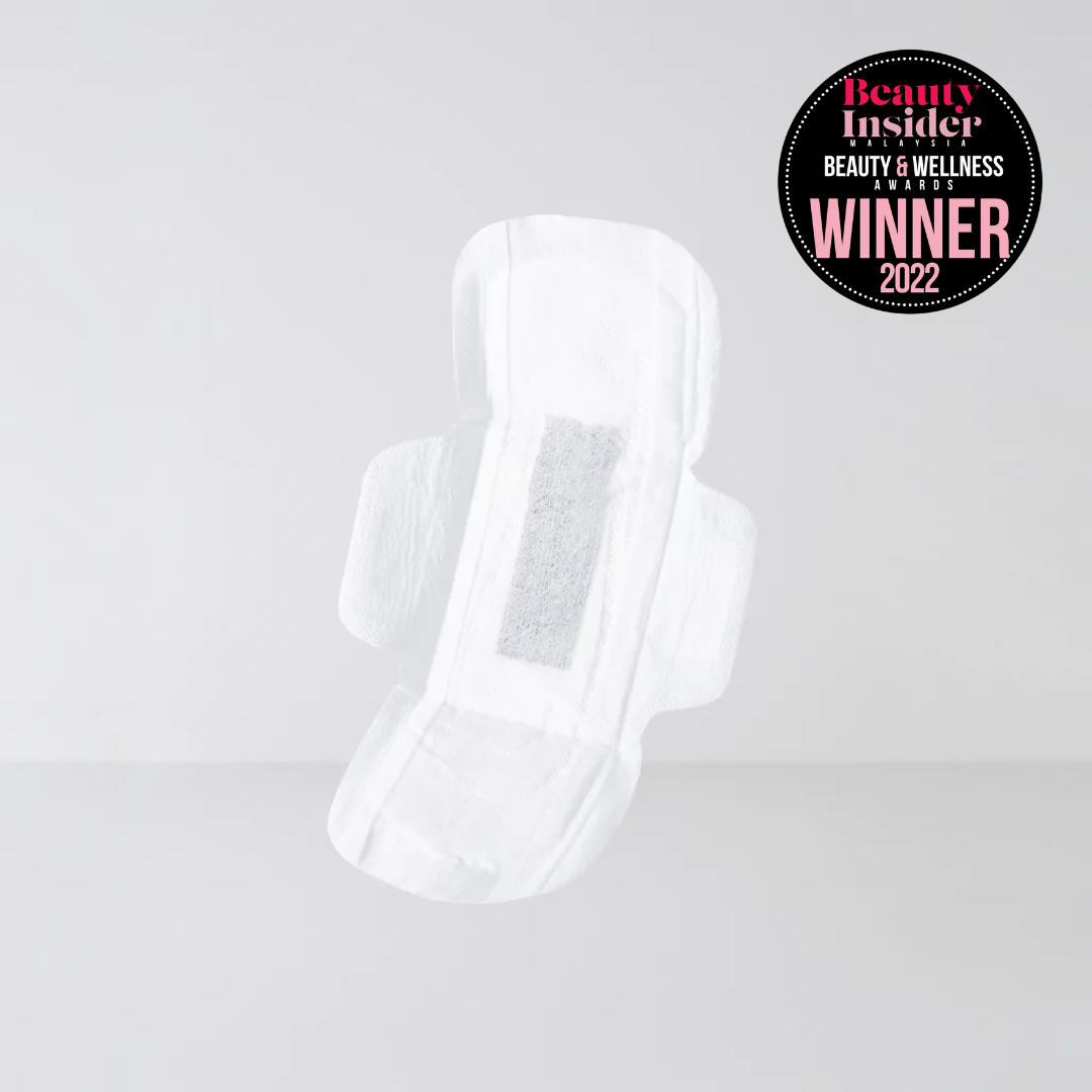 BOBBLE's 100% Organic Cotton Day Pad with wings. Naturally absorbent, non-allergenic for a pad you can trust. Uses sustainable materials in product and packaging. Subscribe to get a lifetime discount of 15%. Delivery nationwide in Malaysia. Free from toxins, chlorine, perfumes and dyes - for a safer experience with period products you can trust.